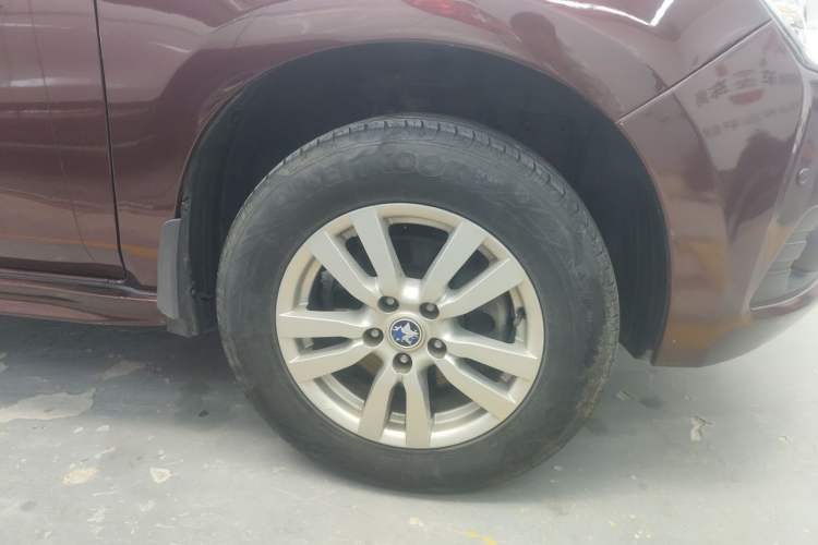 Used Venucia T70 2015 2.0L Manual RuiQu Version Right Front Wheel Hub