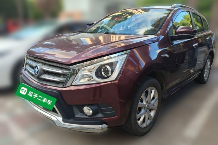 Used Venucia T70 2015 2.0L CVT Smart Edition Guazi used car, China used car export, Used car for sale, Used  cars, Cheapest cars for sale