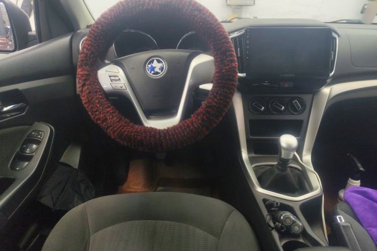Used Venucia T70 2015 2.0L Manual RuiQu Version Steering Wheel