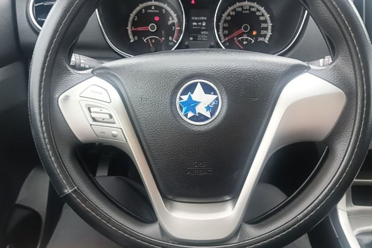 Used Venucia T70 2015 2.0L Manual RuiQu Version Steering Wheel