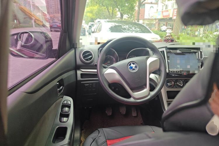 Used Venucia T70 2015 1.6L Manual Ruixing Edition Steering Wheel
