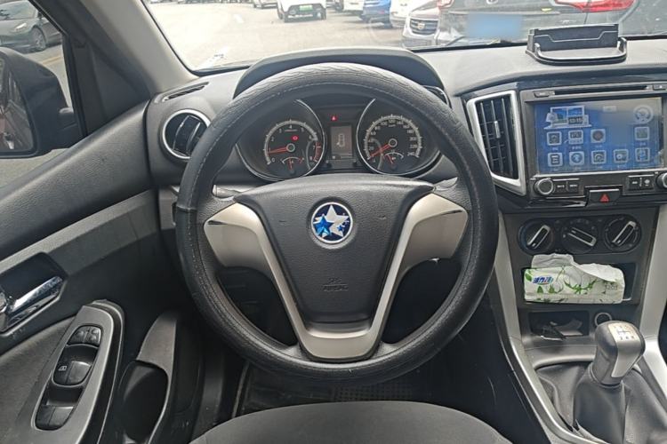 Used Venucia T70 2015 1.6L Manual Ruixing Edition Steering Wheel
