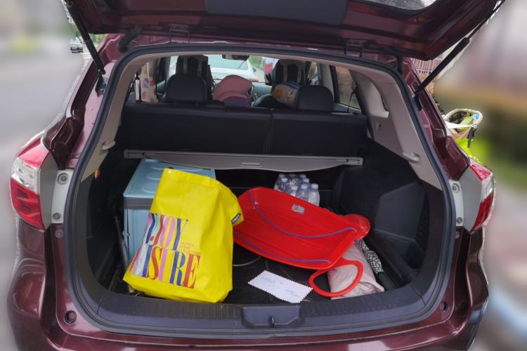 Used Venucia T70 2015 2.0L Manual RuiXiang Edition Trunk