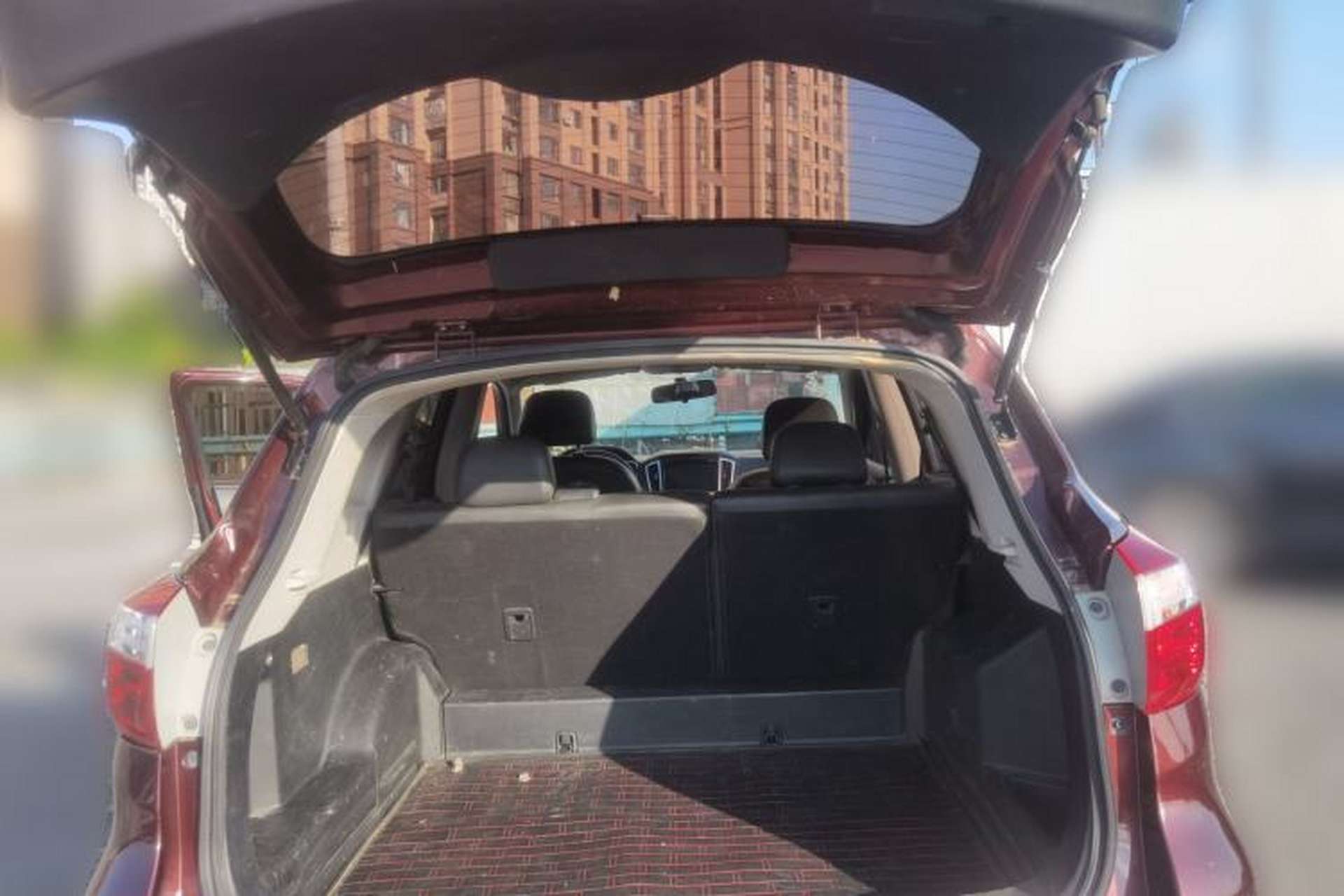 Used Venucia T70 2015 2.0L Manual RuiXiang Edition Trunk