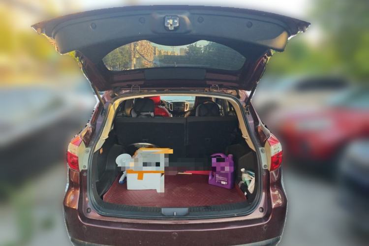 Used Venucia T70 2015 2.0L Manual RuiQu Version Trunk