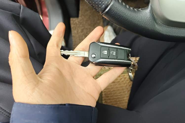 Used Venucia T70 2015 2.0L CVT Smart Edition Vehicle Key