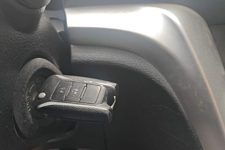 Used Venucia T70 2015 1.6L Manual Ruixing Edition Vehicle Key