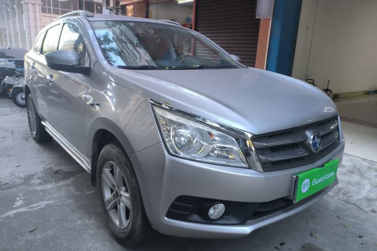 Used Venucia T70 2015 1.6L Manual Ruixing Edition Front Right 45 Deg