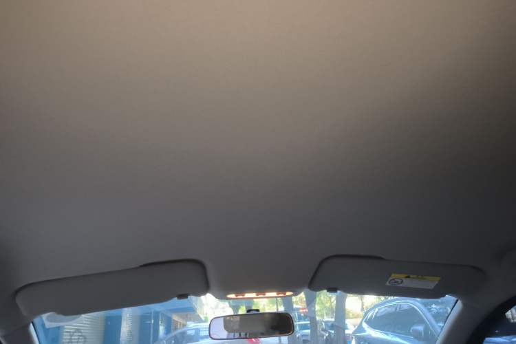 Used Venucia T70 2015 1.6L Manual Ruixing Edition Headliner