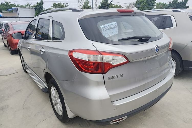 Used Venucia T70 2015 2.0L CVT Smart Choice Edition Rear Left 45 Deg