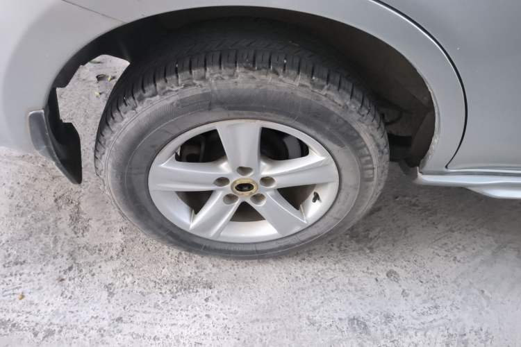 Used Venucia T70 2015 1.6L Manual Ruixing Edition Right Rear Wheel Hub