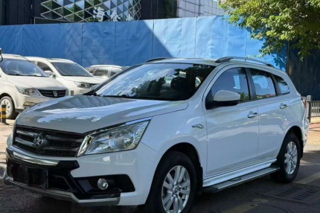 Used Venucia T70 2015 2.0L CVT Smart Choice Edition