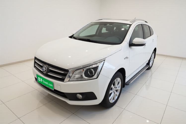 Ojetý Venucia T70 2015 2.0L CVT Smart Edition Guazi used car, China used car export, Used car for sale, Used  cars, Cheapest cars for sale