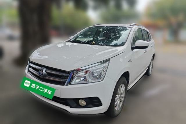 Venucia T70 2015 2.0L CVT Smart Choice Edition с пробегом