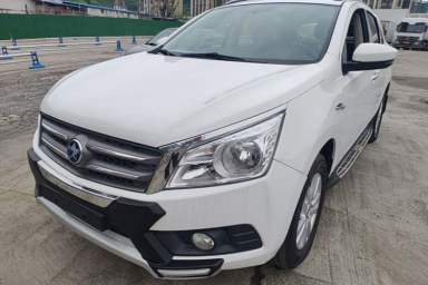 Used Venucia T70 2015 2.0L CVT Smart Choice Edition
