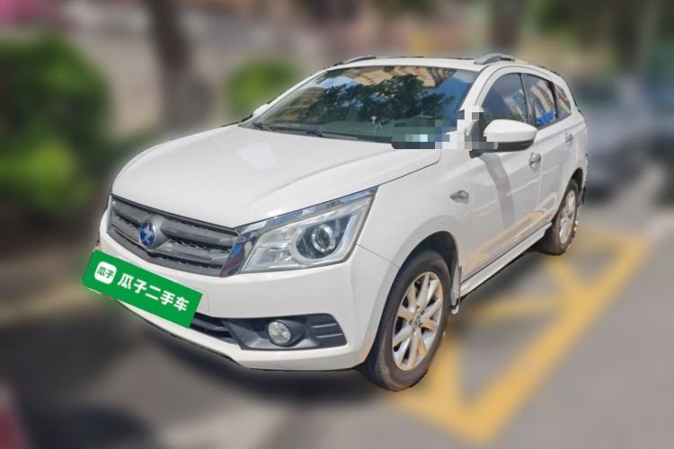 Used Venucia T70 2015 2.0L Manual RuiXiang Edition Guazi used car, China used car export, Used car for sale, Used  cars, Cheapest cars for sale