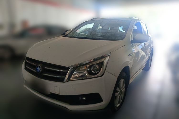 Used Venucia T70 2015 2.0L CVT Smart Edition Guazi used car, China used car export, Used car for sale, Used cars, Cheapest cars for sale