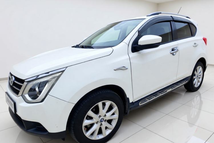 Ojetý Venucia T70 2015 2.0L CVT Smart Edition Guazi used car, China used car export, Used car for sale, Used  cars, Cheapest cars for sale