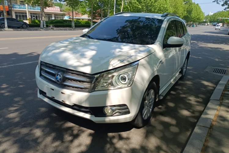 Używany Venucia T70 2015 2.0L CVT Smart Choice Edition Guazi used car, China used car export, Used car for sale, Used  cars, Cheapest cars for sale