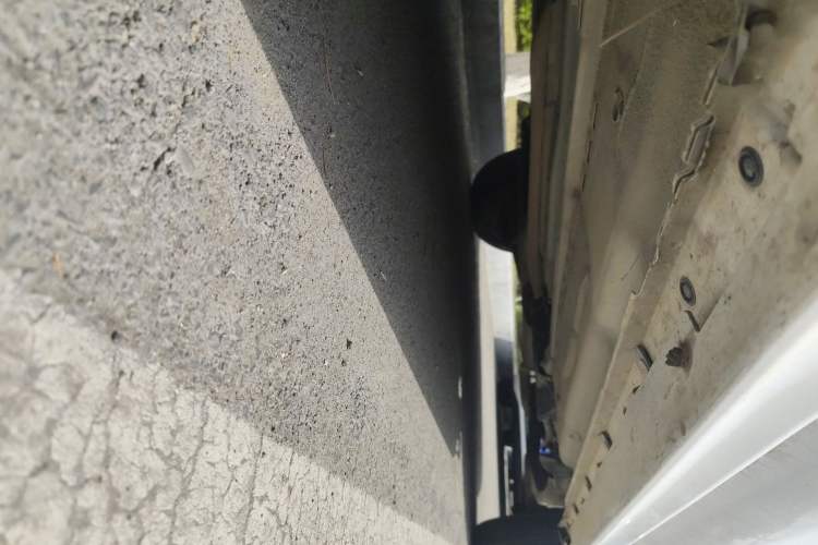 Used Venucia T70 2015 1.6L Manual Ruixing Edition Chassis Front Left