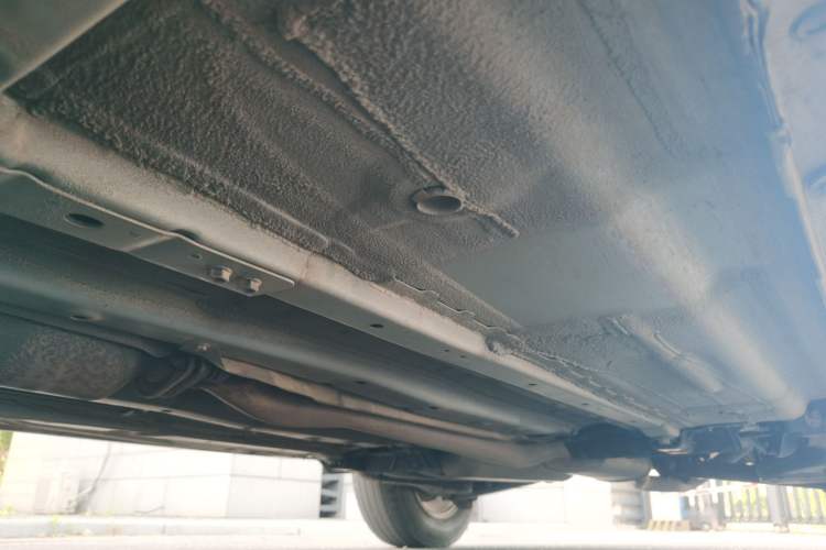 Used Venucia T70 2015 2.0L Manual RuiQu Version Chassis Front Left