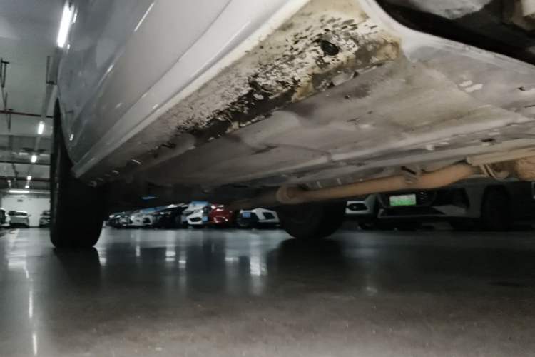 Used Venucia T70 2015 2.0L CVT Smart Choice Edition Chassis Front Right