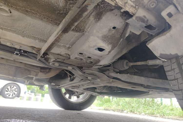 Used Venucia T70 2015 2.0L CVT Smart Edition Chassis Front Right