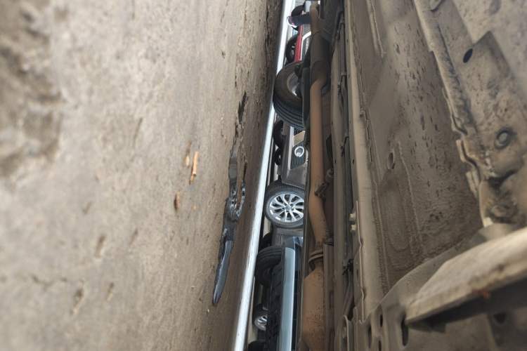Used Venucia T70 2015 2.0L Manual RuiXiang Edition Chassis Front Right