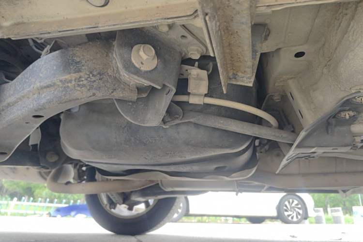 Used Venucia T70 2015 2.0L CVT Smart Edition Chassis Rear Right