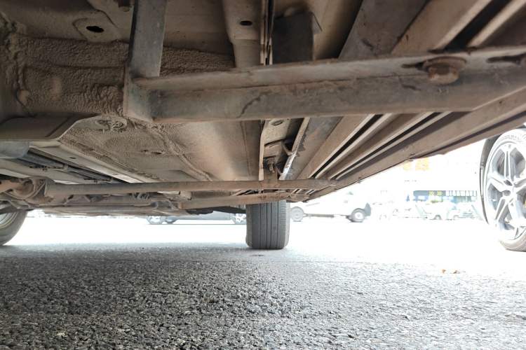 Used Venucia T70 2015 1.6L Manual Ruixing Edition Chassis Rear Right