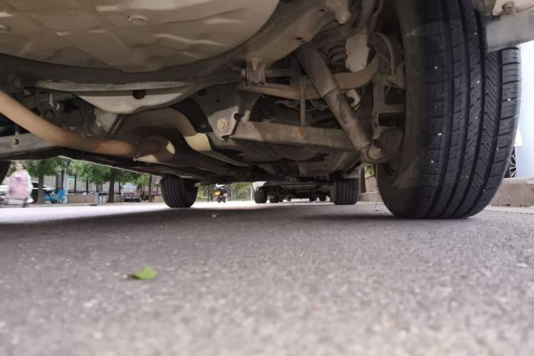 Used Venucia T70 2015 1.6L Manual Ruixing Edition Chassis Rear Right