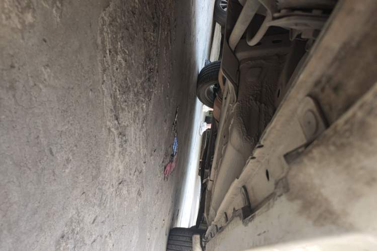 Used Venucia T70 2015 2.0L Manual RuiXiang Edition Chassis Rear Right