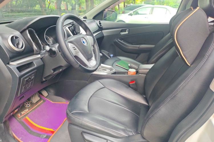 Used Venucia T70 2015 2.0L CVT Smart Edition Driver Seat