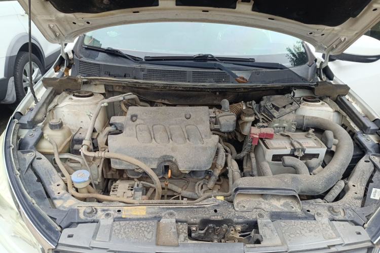 Used Venucia T70 2015 2.0L Manual RuiQu Version Engine Bay