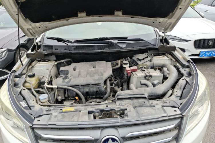 Used Venucia T70 2015 1.6L Manual Ruixing Edition Engine Bay