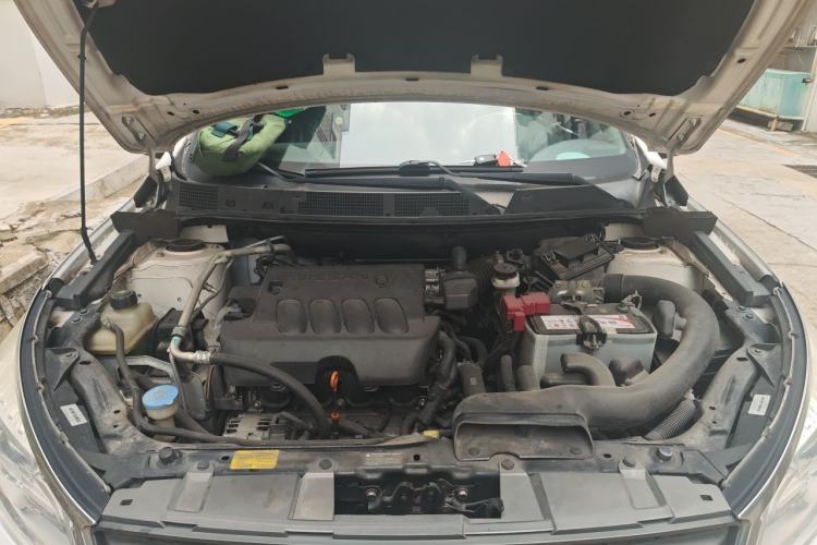 Used Venucia T70 2015 2.0L CVT Smart Choice Edition Engine Bay