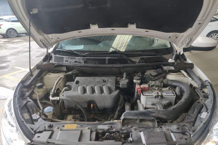 Used Venucia T70 2015 2.0L CVT Smart Choice Edition Engine Bay