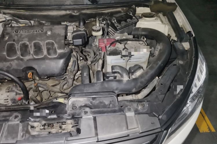 Used Venucia T70 2015 2.0L CVT Smart Choice Edition Engine Bay Left