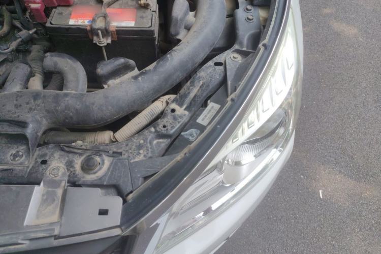 Used Venucia T70 2015 1.6L Manual Ruixing Edition Engine Bay Left