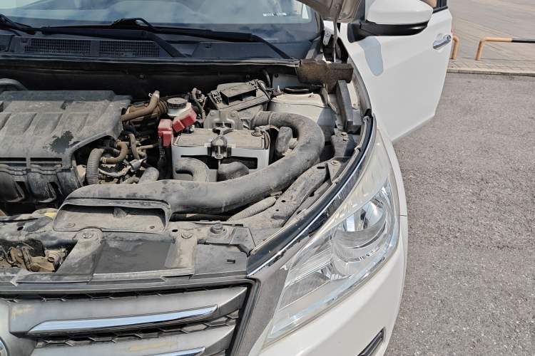 Used Venucia T70 2015 1.6L Manual Ruixing Edition Engine Bay Left