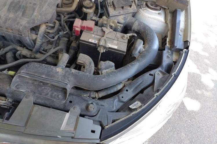 Used Venucia T70 2015 1.6L Manual Ruixing Edition Engine Bay Left