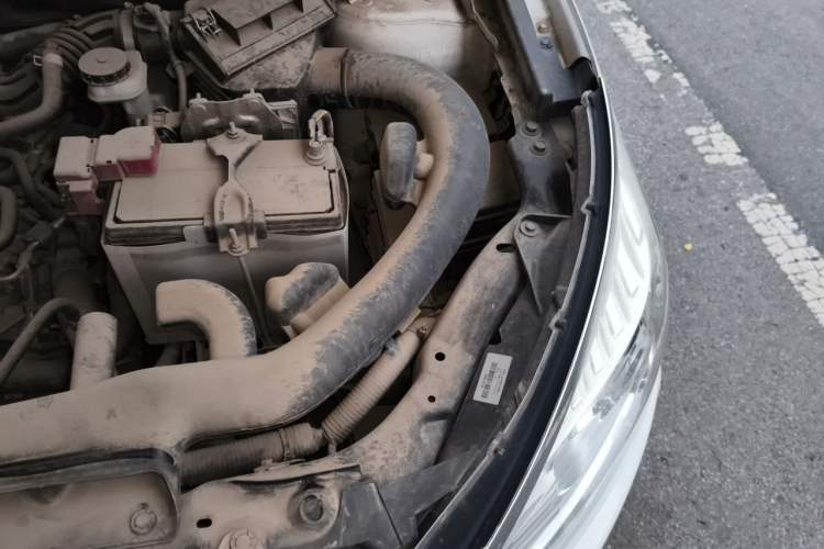Used Venucia T70 2015 1.6L Manual Ruixing Edition Engine Bay Left