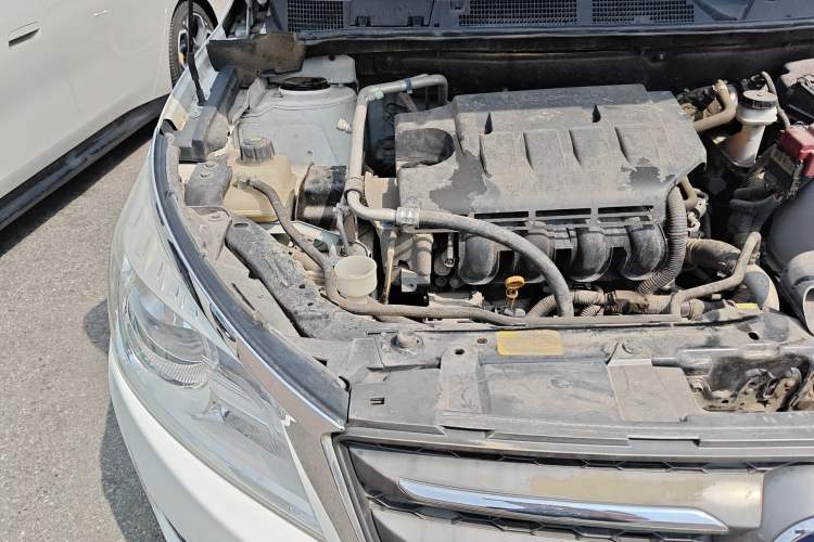 Used Venucia T70 2015 1.6L Manual Ruixing Edition Engine Bay Right