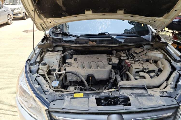 Used Venucia T70 2015 2.0L CVT Smart Choice Edition Engine Bay Right
