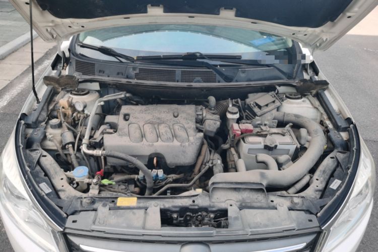 Used Venucia T70 2015 2.0L Manual RuiQu Version Engine Bay