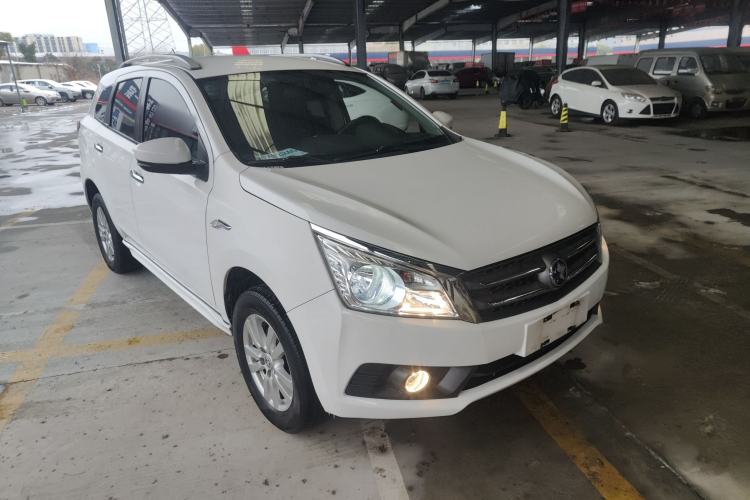 Used Venucia T70 2015 2.0L CVT Smart Choice Edition Exterior 2