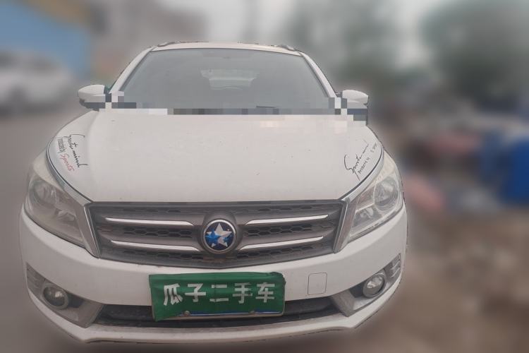 Used Venucia T70 2015 2.0L Manual RuiQu Version Front
