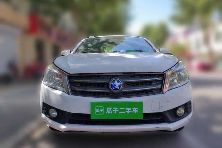 Used Venucia T70 2015 1.6L Manual Ruixing Edition Front