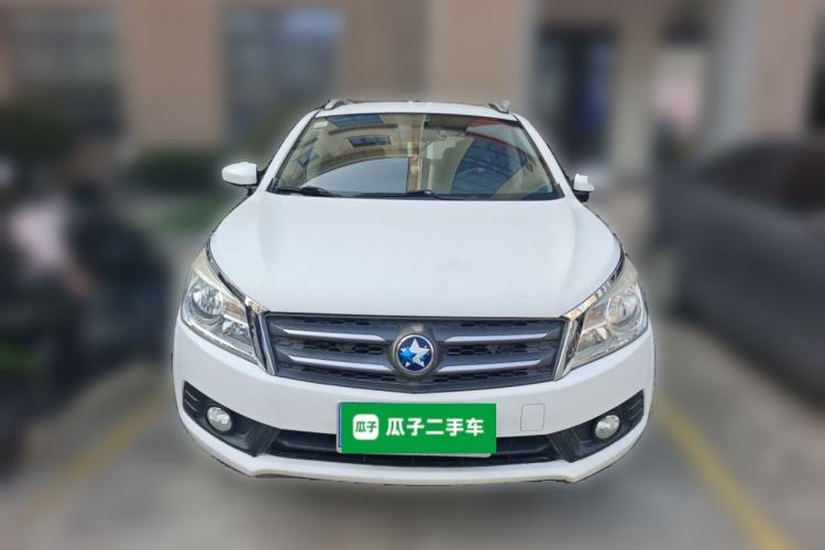 Used Venucia T70 2015 2.0L Manual RuiQu Version Front