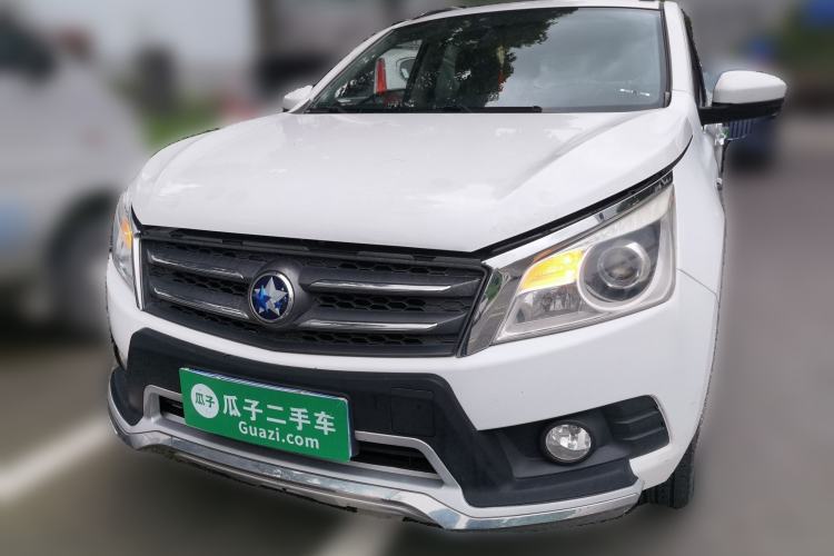 Used Venucia T70 2015 2.0L Manual RuiXiang Edition Front